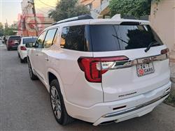 GMC Acadia